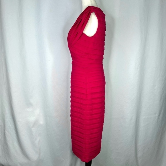 Tadashi Collection bodycon knee-length dress all-over pleats raspberry pink Med - Picture 5 of 9